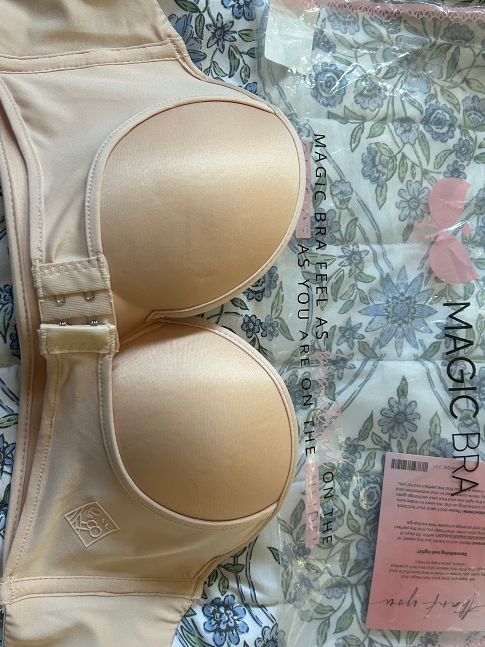Magic Women's Light Nude Smooth Push-Up Bra